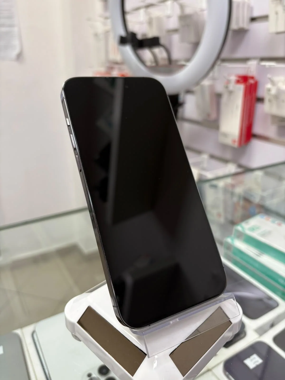 iPhone 14 pro max, fotografija 1 od 3